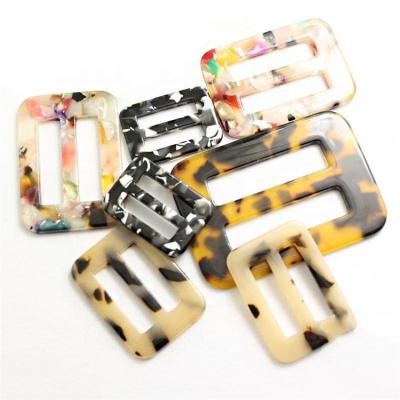 China Meetee KY962 Woman Fashion Decorative Leopard Resin Belt Buckles For Coat Anorak Buttons Scarf Buckle for sale