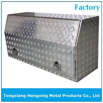 China Aluminum Aluminum Truck Tool Box With Two Gas Struts And T Bar Locks for sale