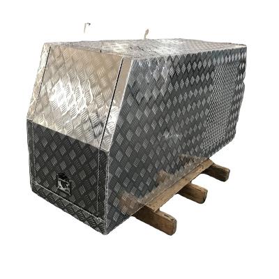 China Aluminum Foil Dog Box with Two Doors for sale