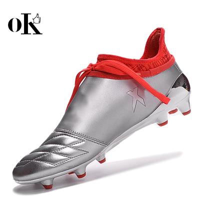 China EVA 2018 fashionable style soccer shoes for men soccer boots best selling soccer shoes OEM products for sale