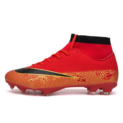 China Fashion\Wholesale comfortable\durable QUFENG soccer shoes outdoor new design soccer turf boots soccer shoes for men for sale