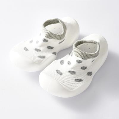 China Baby Boy Anti Slip Shoes Baby Cotton Cartoon Crib Newborn Crib Shoes QUICK DRY Soft Girl First Walkers for sale