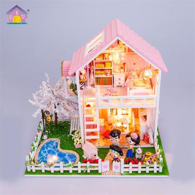 China DIY wholesale with light and furniture dollhouse make, family dollhouse for sale