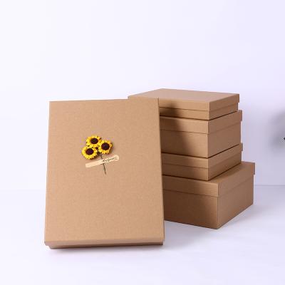 China Custom Luxury Foldable Magnetic Gift Boxes Recyclable Packaging Box Retail Packaging for sale