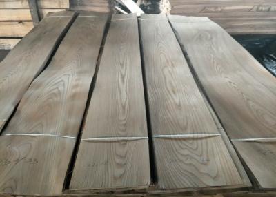 China 0.5mm Sliced Elm Crown Cut Wood Veneer Sheet For Door for sale