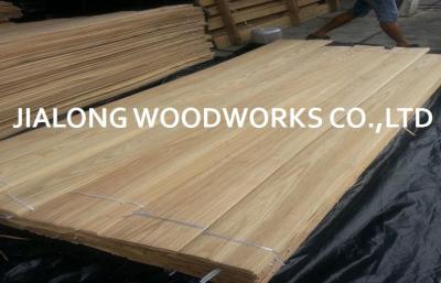 China De gesneden Bruine Ash Wood Veneer Mdf Sheets-Kroon sneed 3500mm Grootte Te koop