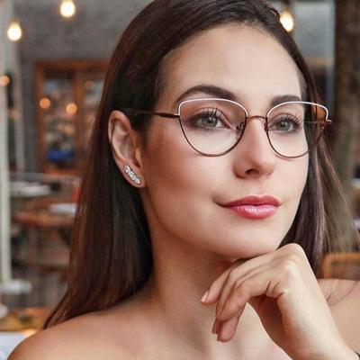 China Regulate and improve vision to prevent blue light river female Cat Eye Glasses Anti Blue Glasses retro fashionable metal anti vision loss for sale