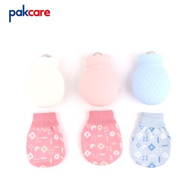 China Pain Relief & Physical Hot Silicone Hot Water Hand Warmer Winter Sale Treatment Handbag for sale