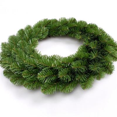 China Morden Wholesale 2021 Fashion New Style Artificial Christmas Wreath Home Decoration for sale