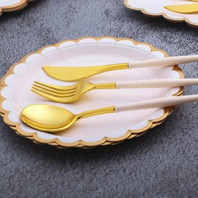 China PS Wholesale Price 20cm Knife Fork Spoon Plastic Napkin Sets Viable for sale