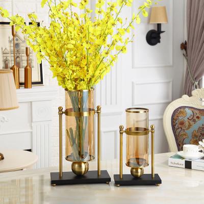 China Contemporary Wholesale Cheap Colorful Unbreakable Unique Cylinder Glass Body Creatif Table Candle Vases for sale