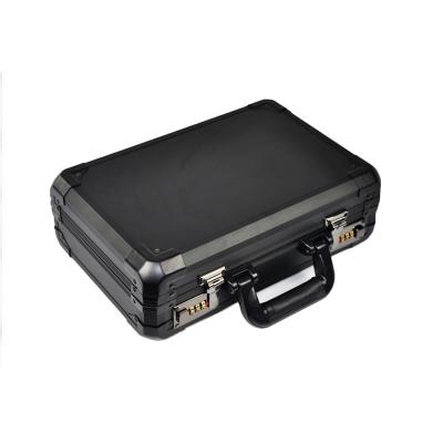 China Aluminum Made In China Custom Size High Quality Aluminum Frame Hand Tools Case for sale