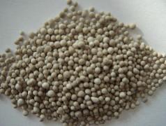 China 4mm Alumina Carrier Dehydrogenation Carbon Dioxide Catalyst Balls for sale