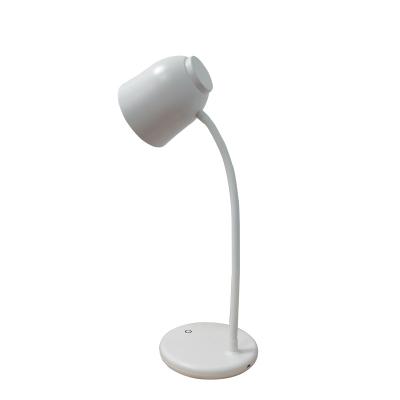 China Modern office led desk lamp usb rechargeable desk lamp table light with cdimmable for sale