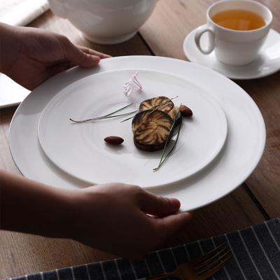 China Stability Viable Direct Wholesale Promotion Good Factory Dinner Set Porcelain Luxury Hotel Use White Bone China Dinnerware Set for sale