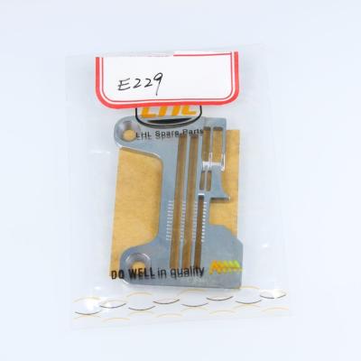 China Machinery Repair Shops E229 Needle Plate For SIRUBA 700k Sewing Machine Parts for sale