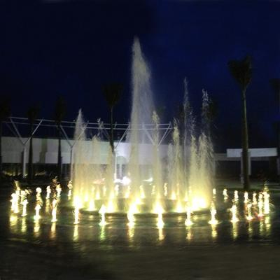 China Customized Single Storey Water Jet Dry Land Floor Fountain For Central City Plaza Without Swimming Pool for sale