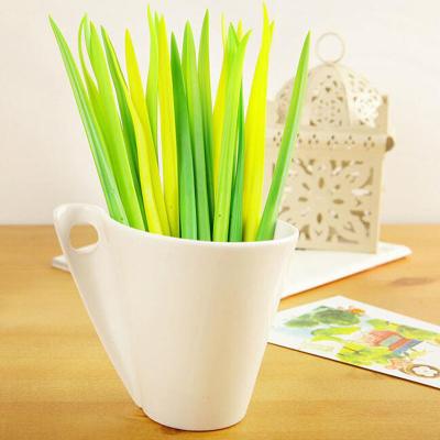 China Tiny Gel Pen School Office Black Refill Pen Blade Grass Potting Decoration Zakka Gel Green Grass Creative Cute Stationery Green Grass for sale