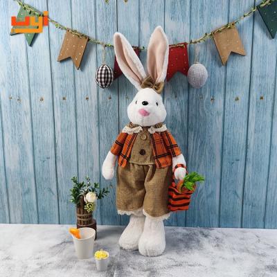 China Holiday decorations & Easter Decoration Gifts Bunny Products Customized Festival Gifts Plush Rabbit Handing Carrot Spring Animal Ornaments for sale