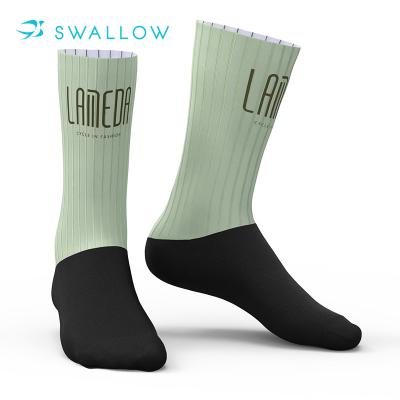 China Cycling Custom Breathable SWALLOW Wicking Quick Dry Wholesale Bike Socks Sweat for sale