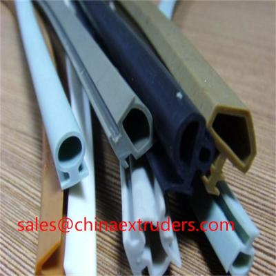 China PVC Strip Line/Pvc Edge Banding Extruder/PVC Sealing Strip Profile Production Line zu verkaufen