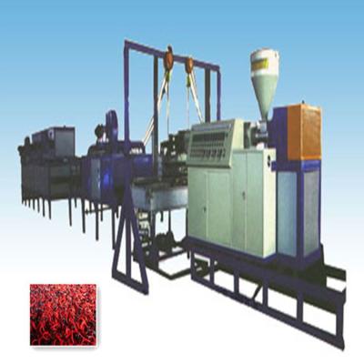 China PVC spinning carpet making machinery / Plastic coil mat extrusion line zu verkaufen