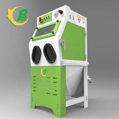 China Garment Shops Hot Sale High Quality Medium Wet Blast Cabinet, Sand Blasting Equipment for sale