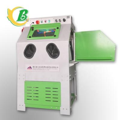 China Garment Shops High Efficiency Dust Free Wet Blast Treatment Machine , Dustless Blast Machine for sale