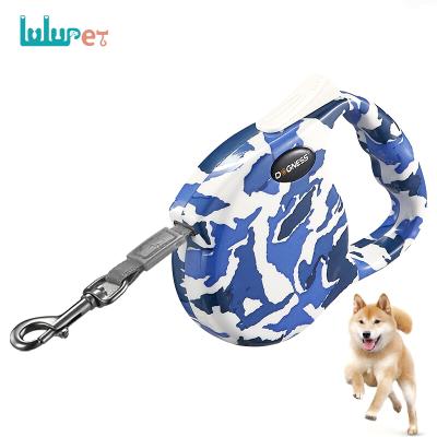 China High Quality Viable Retractable Camouflage Dog Leash Adjustable Shockproof Durable Dog Rope Leash for sale