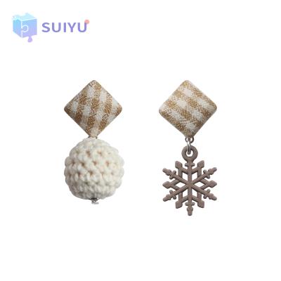 China BOHEMIA Winter Collection Alloy Christmas Snowflake Stud Earrings Fashion Bohemian Knitting Wooden Ball Earrings For Women 2021 for sale