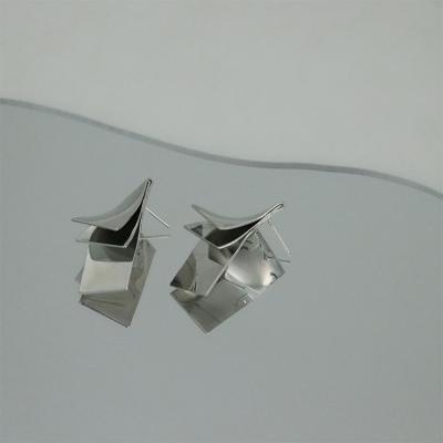 China European and American hot sale dark punk style cool simple geometric heavy metal punk niche stud earrings for sale