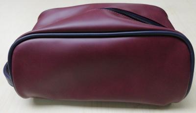 China Flat Canvas PU Bag Leather Overnight Bag Red Simple Hand Carry Wash Bag for sale