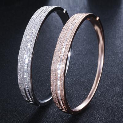 China FASHIONABLE Luxury Micro Setting Women's Full Stones Wedding Band Bracelet Bangle for sale