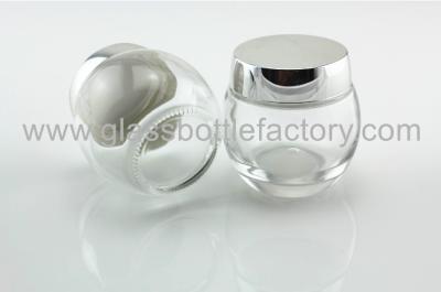 China 120g Clear Glass Cosmetic Jar With Silver Lid For Facial Mask for sale