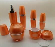 China De fantastische Plastic Kosmetische Container van de Ontwerp30ml 50ml 120ml Ovale Vorm Te koop