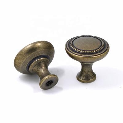 China Modern Zinc Alloy Antique Brass Drawer Dresser Handle Pulls Cabinet Knobs For Furniture Handles for sale