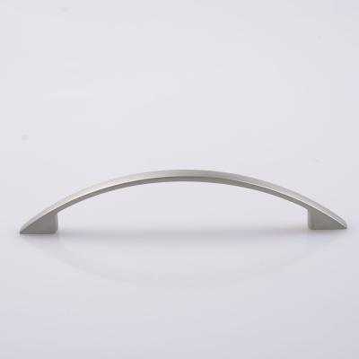 China Contemporary Customized Modern Long Pull Handle Furniture Handle Wardrobe Door Handle for sale