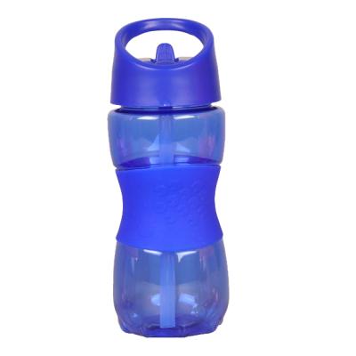 China Sustainable Wholesale Plastic Sport Water Bottle With Straw for sale