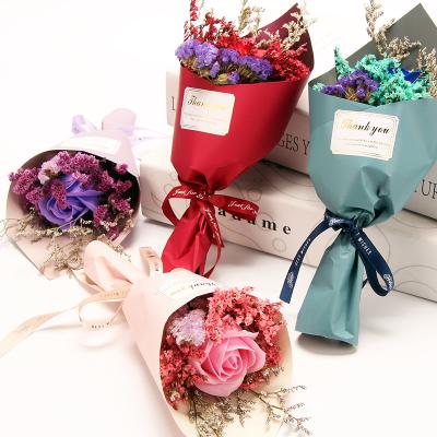 China Beautiful wholesale high quality handmade natural decoration colorful preserved flowers and dried flower bouquets for sale