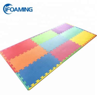 China Toy Waterproof Extra Thick Educational Rectangle Form 100000 Piece Jigsaw Puzzle Playmats for sale