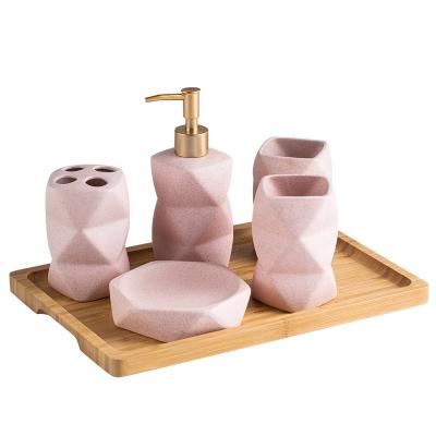 China 2021 wholesale ceramic antique set of viable new shape bathroom accessories for sale