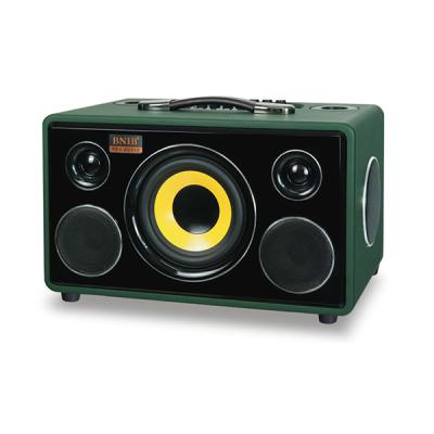 China 600W Bluetooth Karaoke Lautsprecher Außenholz-Portable Lautsprecher mit 2 Mikrofone zu verkaufen