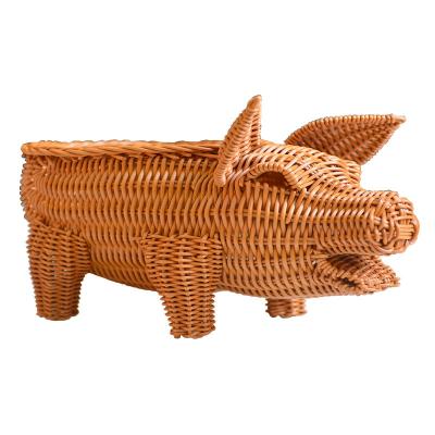 China Rattan Elephant Cartoon Decoration Storage Home Supply Basket Fruit Basket Viable Creative Desktop Storage Basket for sale