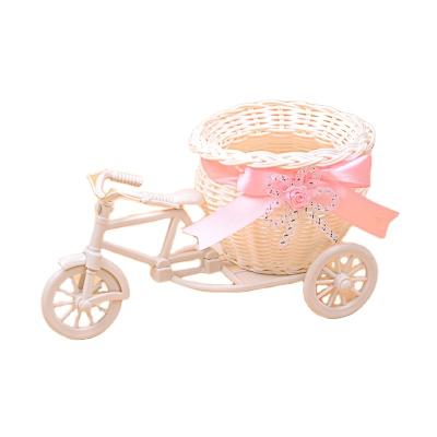 China Viable Organizer Flower Basket Rattan Bicycle Storage Basket Float Vase Plant Holder Tricycle Bike Rack for sale