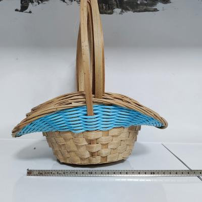 China Medium Bamboo Woven Basket Strip Woven Basket Viable Small Bamboo Gift Portable Bamboo Baskets for sale