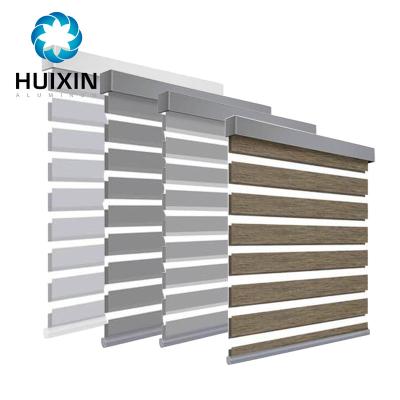 China Modern Blackout Fabric Zebra Roller Window Blinds For Indoor Sun Shading for sale