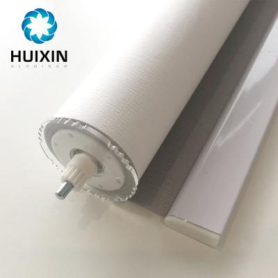 China USA Sunscreen Window Shades Modern Standard Roller Blinds for sale