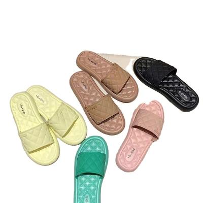 China 2021 fashion trend new slippers for womenIndoor slippers use comfortable candy color PVC slippers wholesale for sale