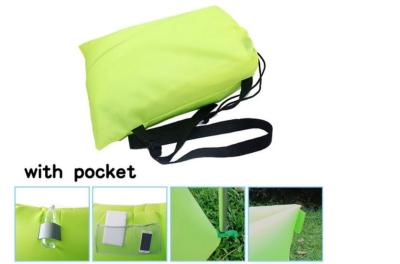 China Neón de exterior impermeable Ripstop de nylon 260x70cm bolsas de dormir de montaña playa inflables sofá de aire flojo en venta