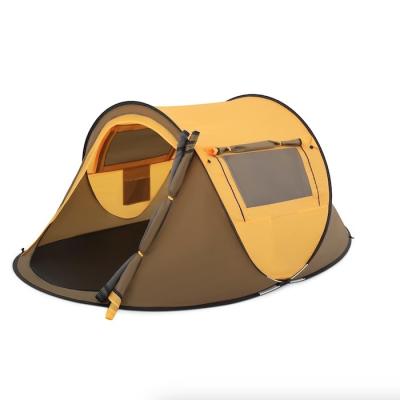 China 96*59*41 polegadas de poliéster amarelo 4 Temporada Pop Up Camping Tent com janelas de malha e design à prova d'água para 2 pessoas à venda